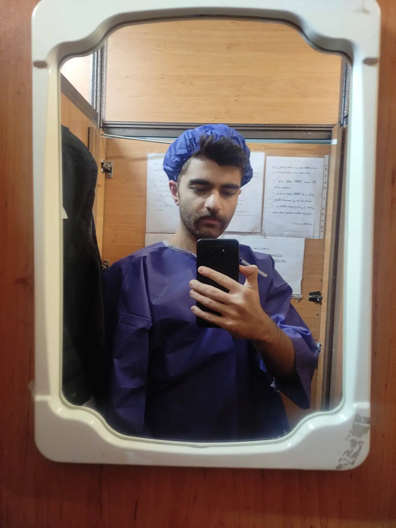 لباسش اینطوری بود